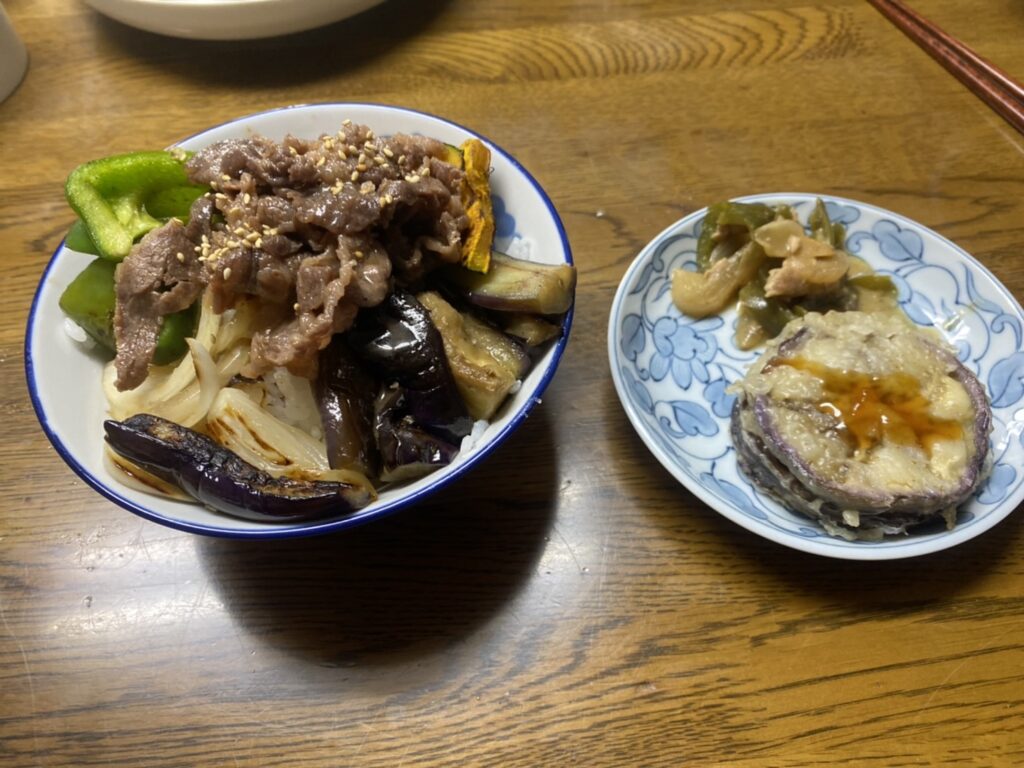 スタミナ丼で元気もりもり